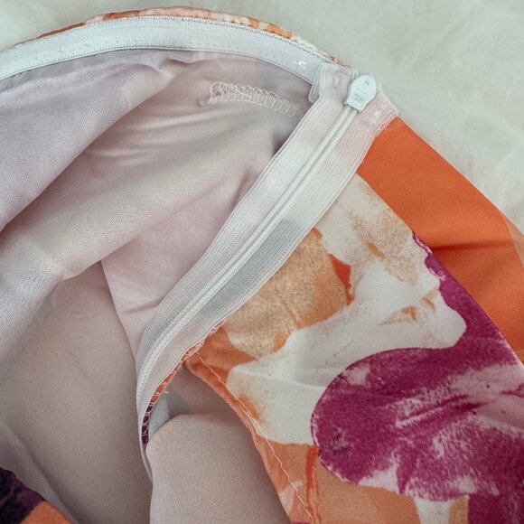 TOPERTH BOUTIQUE STRAPLESS FLORAL DRESS - Picture 10 of 10